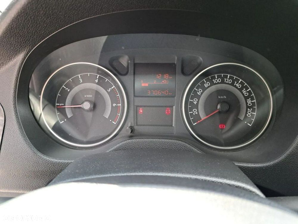 Peugeot 301 1.6 BlueHDi Active - 16