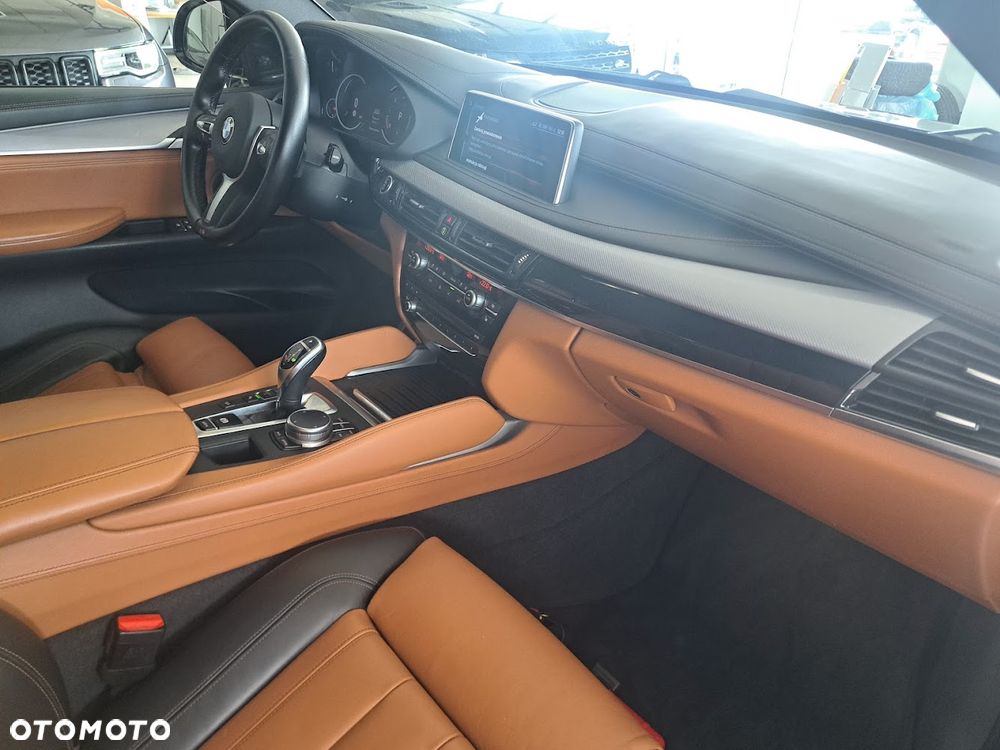 BMW X6 xDrive40d M Sport - 11