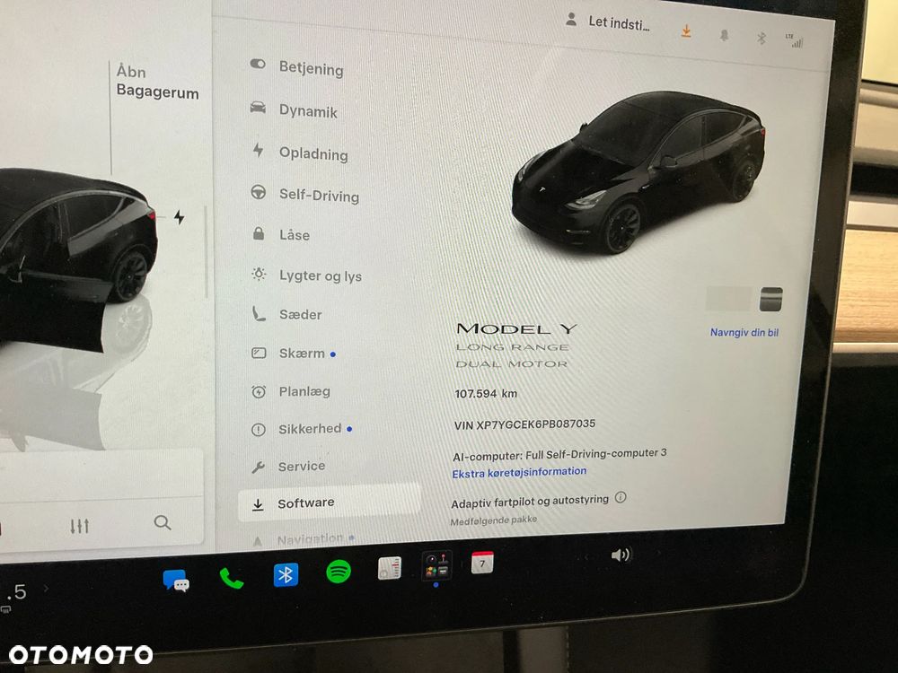 Tesla Model Y Long Range AWD - 9