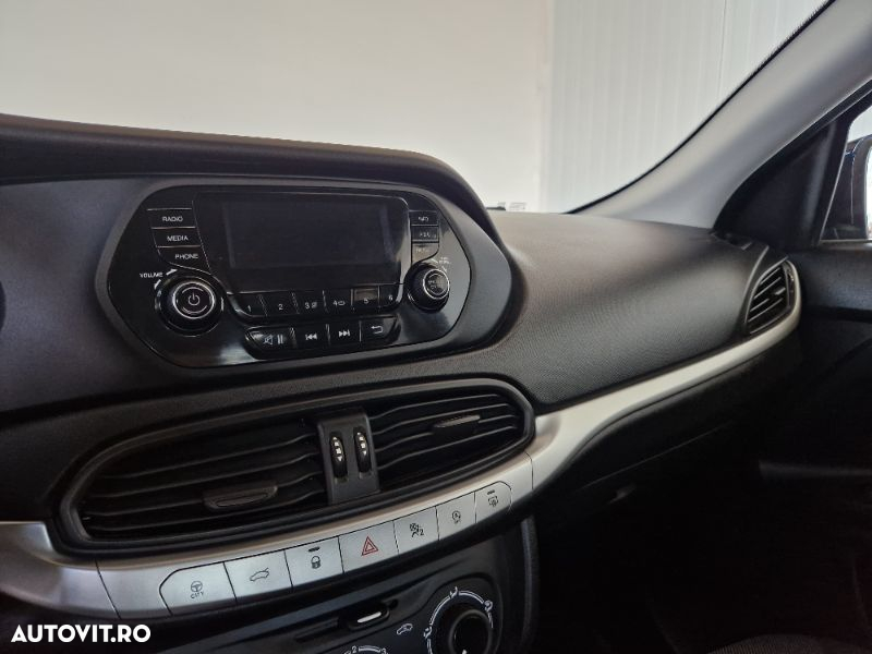 Fiat Tipo 1.4 Street - 24