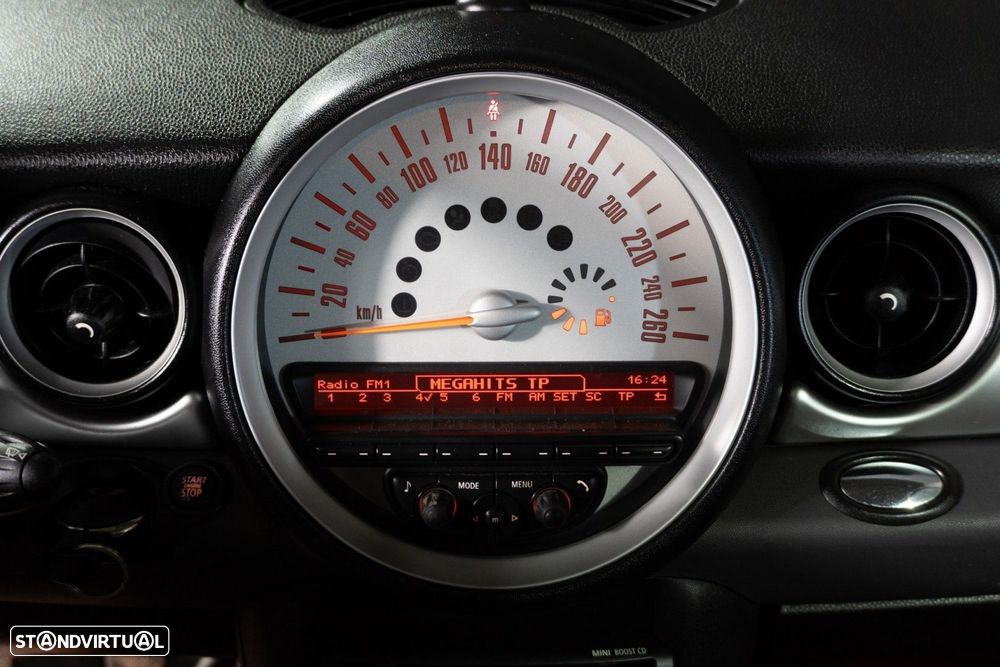 MINI 3 Portas One D - 14