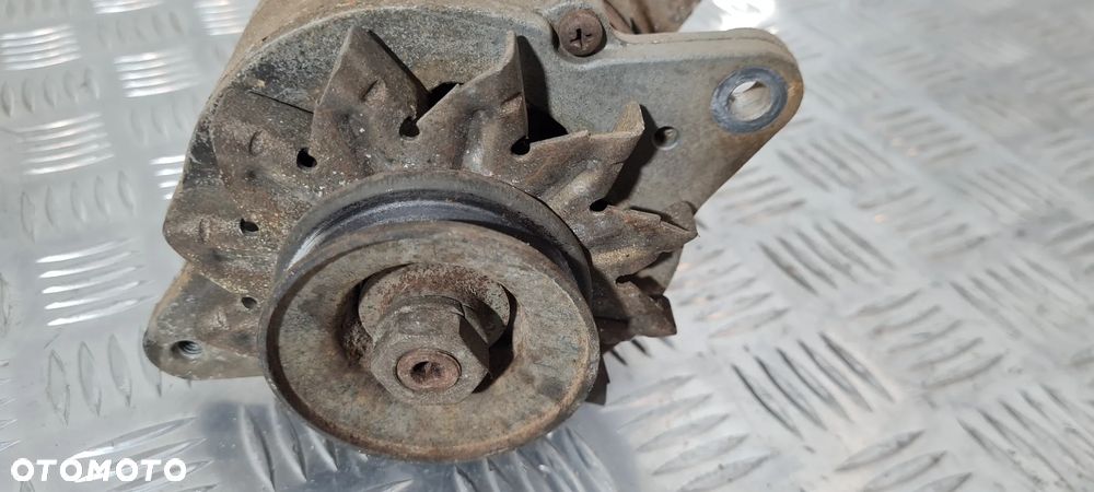 Suzuki Samurai SJ410 1.0 Alternator - 4
