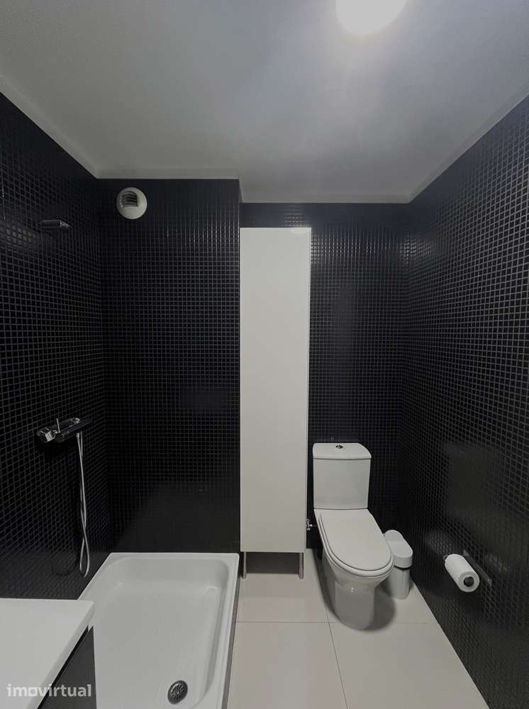 Apartamento T2 com garagem e jardim em Paranhos (Páteo Arca d'Água) - Grande imagem: 5/21