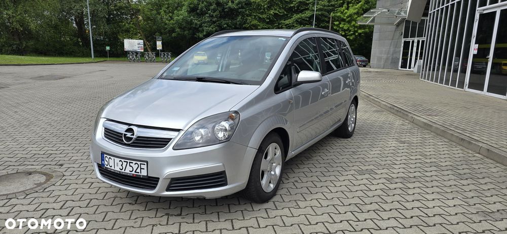 Opel Zafira - 3