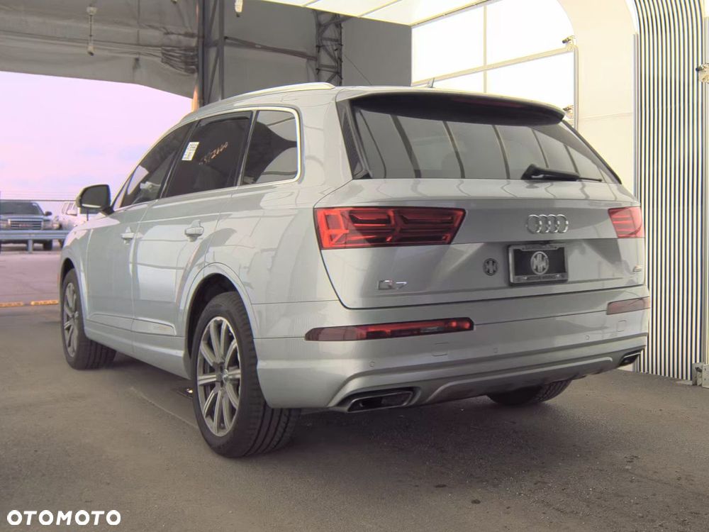 Audi Q7 - 4