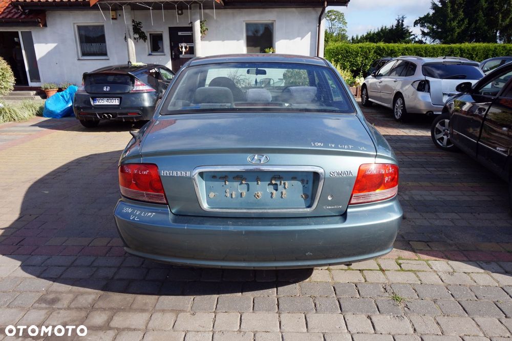 HYUNDAI SONATA IV LIFT 2002 VL 2.0 16V G4JP 136KM ZIELONY na części - 4