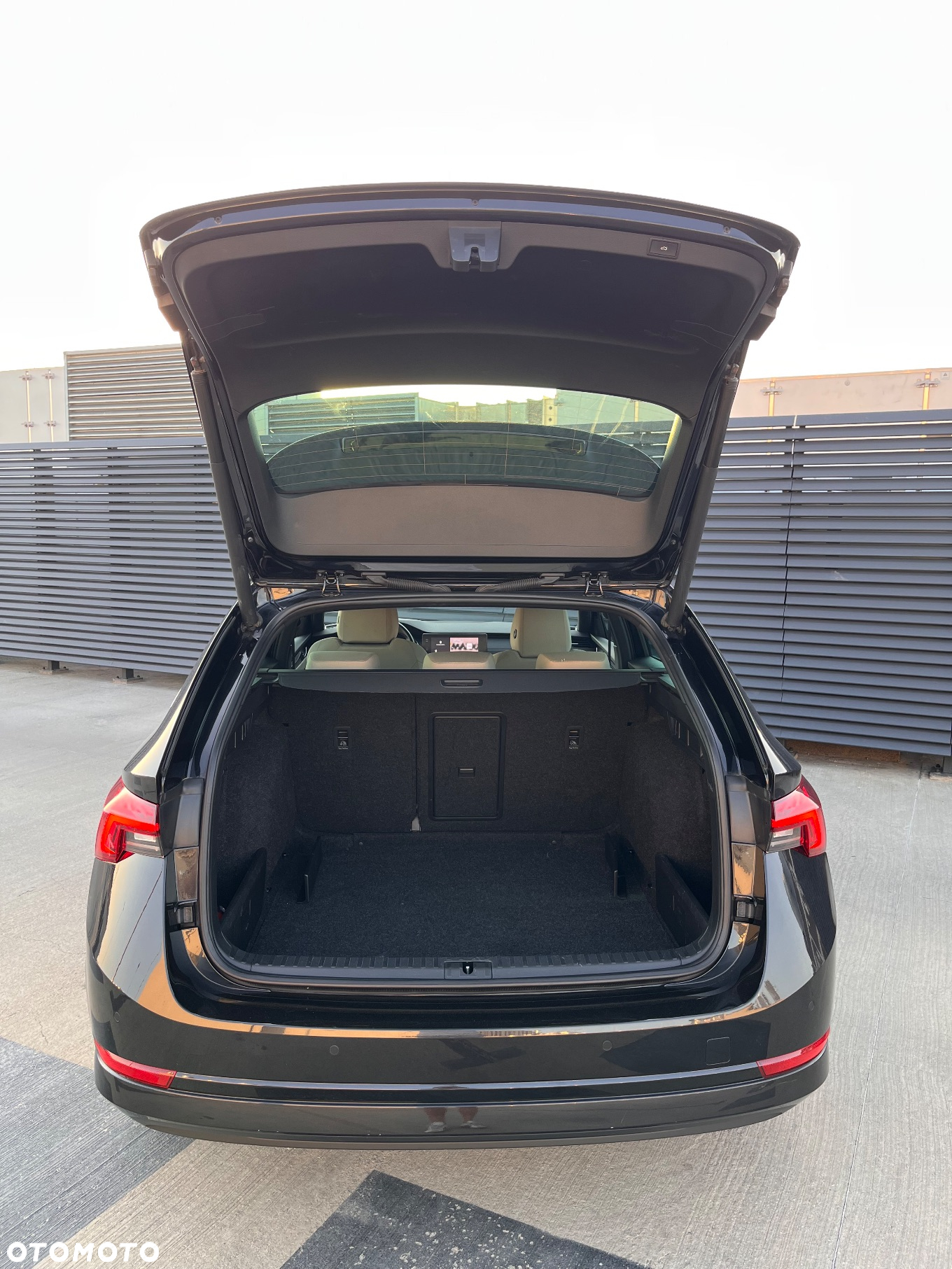 Skoda Octavia 2.0 TDI Style DSG - 8