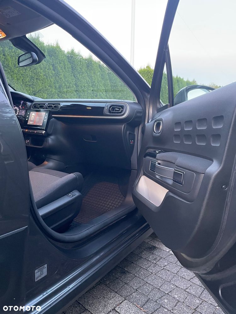 Citroën C3 1.2 PureTech Shine - 15