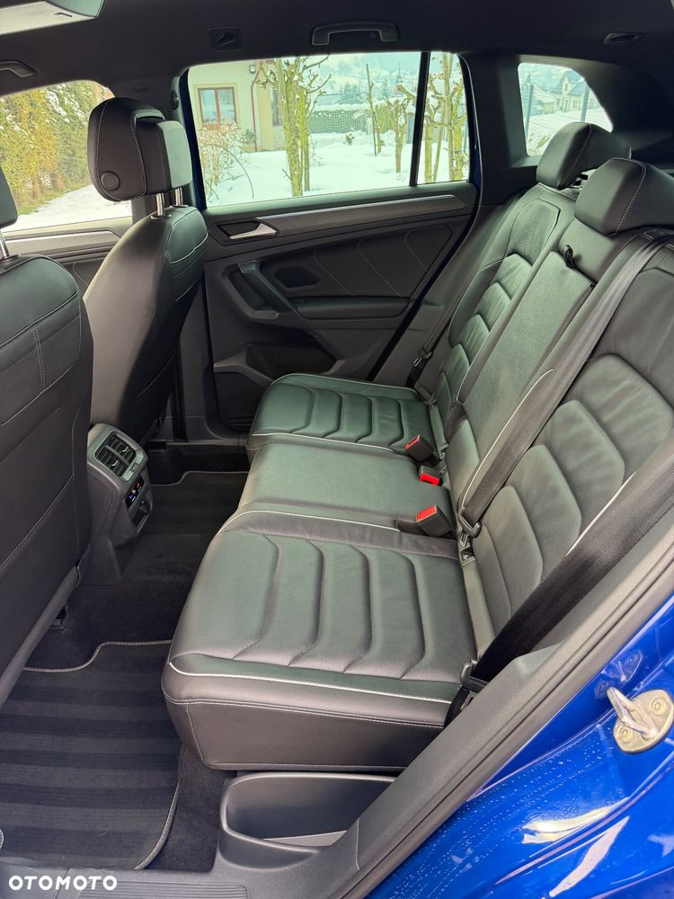 Volkswagen Tiguan 2.0 TDI SCR 4MotION DSG R-Line - 10