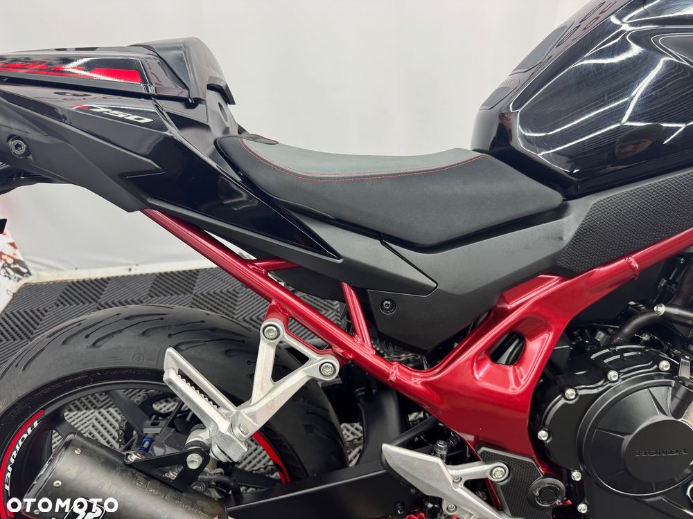 Honda Hornet - 32