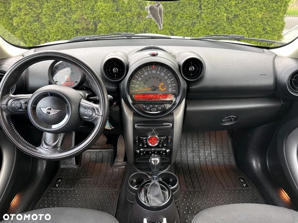 MINI Countryman Cooper D - 16