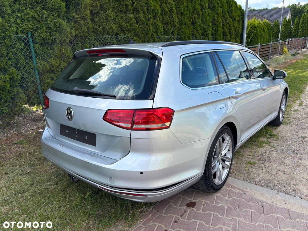 Volkswagen Passat 2.0 TDI SCR Comfortline DSG - 4