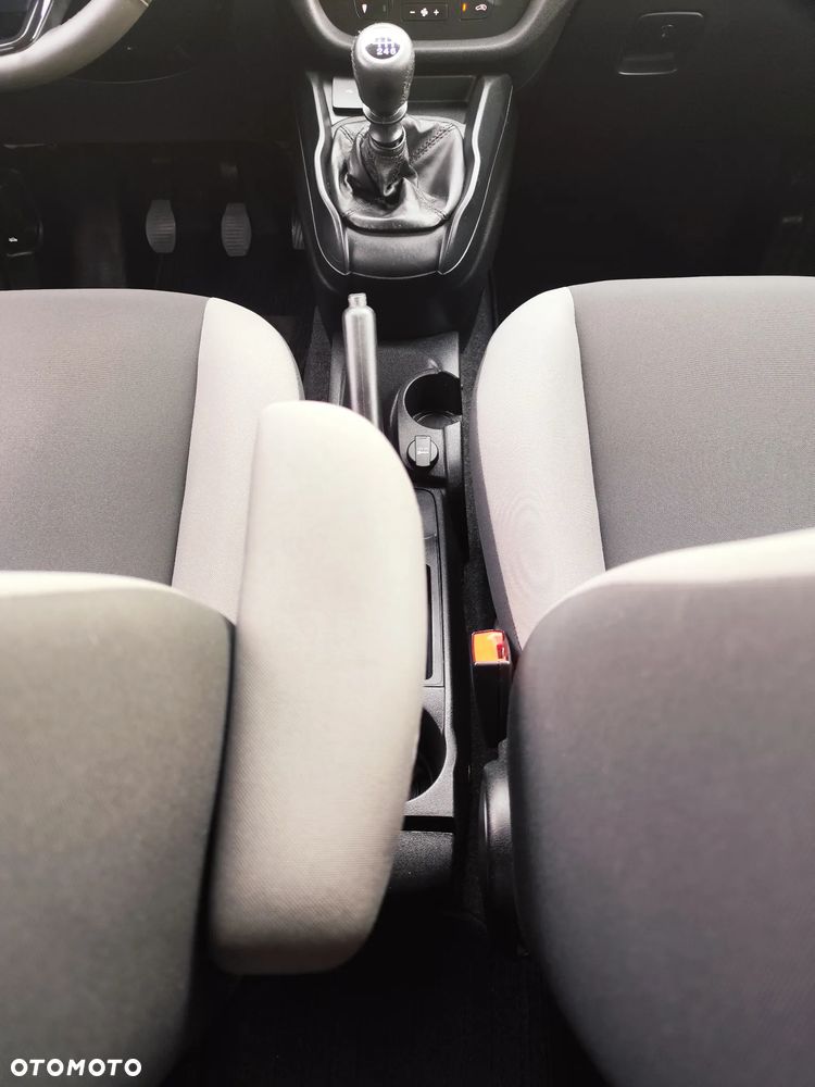 Fiat Doblo 1.4 T-Jet 16V Emotion - 16