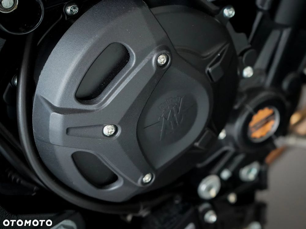 MV AGUSTA Brutale - 21