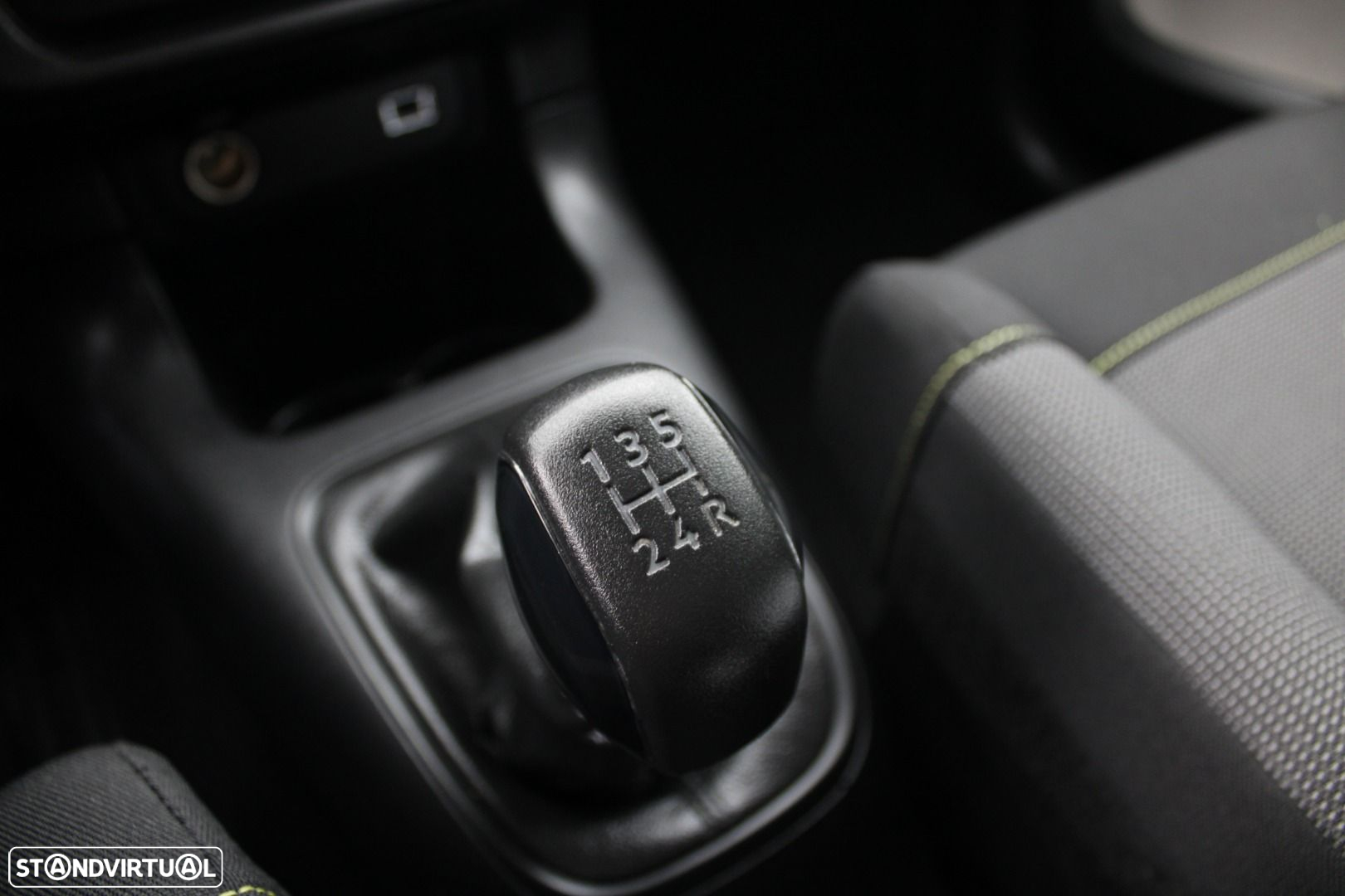Citroën C3 1.2 PureTech Feel - 8
