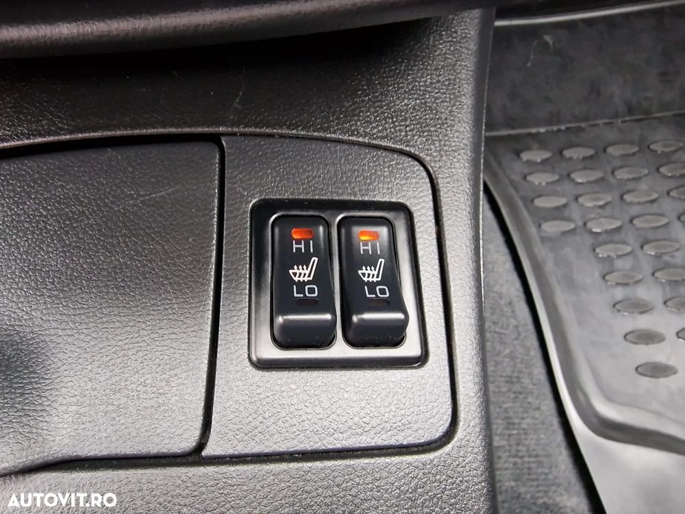 Mitsubishi Outlander 2.0 Turbo 4WD - 12