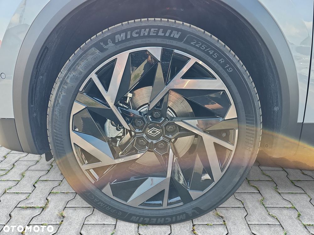 Renault Symbioz - 9
