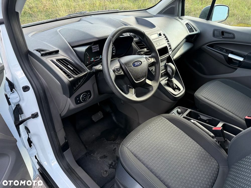 Ford TRANSIT CONNECT L2 - 12