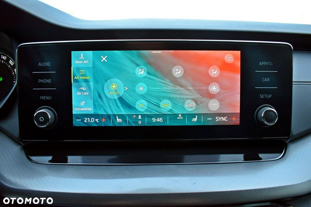 Skoda Octavia 2.0 TDI Ambition DSG - 23