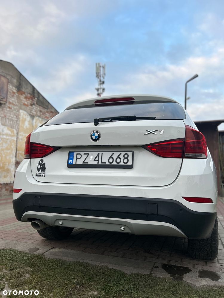 BMW X1 xDrive18d xLine - 17