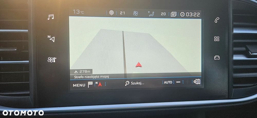 Peugeot 308 BlueHDi 130 EAT8 Allure - 12