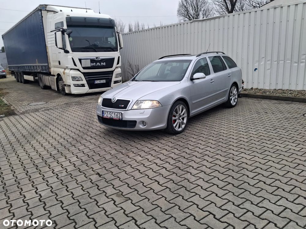 Skoda Octavia 2.0 TDI RS DSG - 3