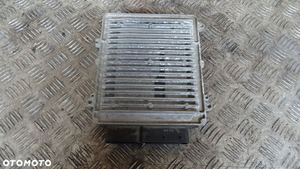 komputer silnika mercedes-benz oe a2789001300 nr m523 - 2