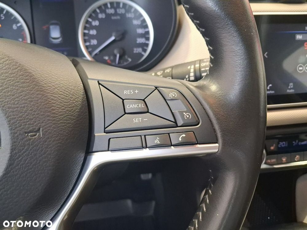 Nissan Micra - 10