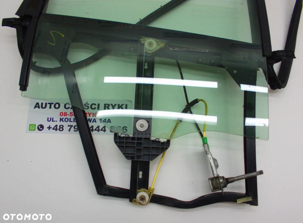 Audi A2 Ramki Drzwi Szyba Podnośnik Tył - 20