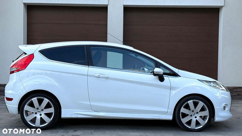 Ford Fiesta - 4