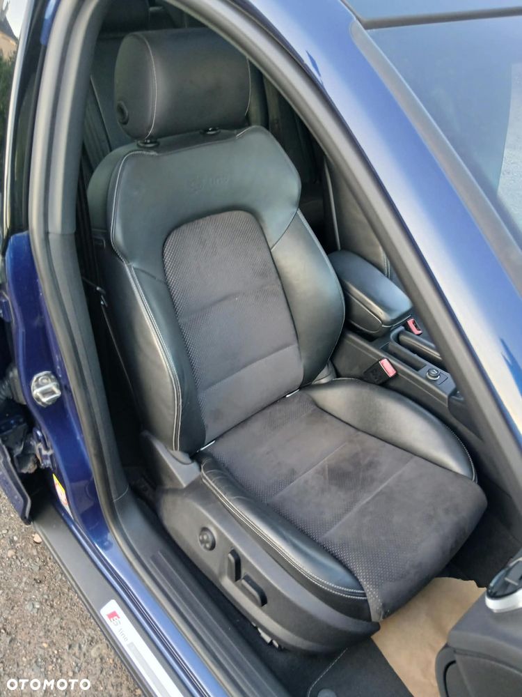Audi A3 Sportback 2.0 TDI DPF S tronic S line Sportpaket (plus) - 21