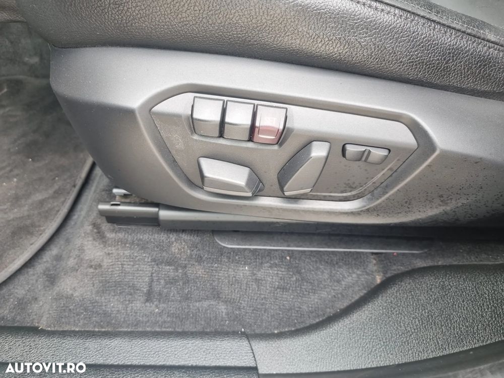 BMW X3 xDrive20d AT Luxury Line - 23