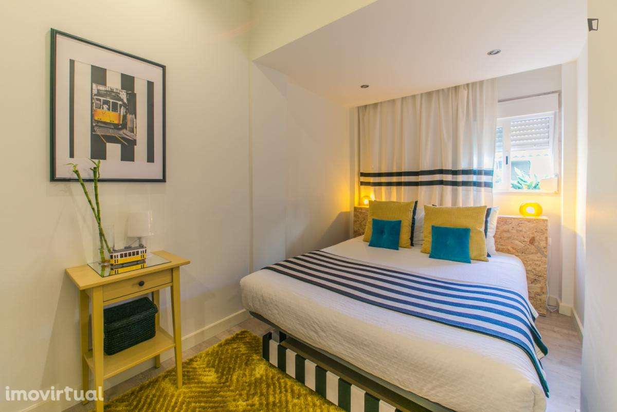 Apartamento com 1 quartos - localizado em Penha Lisbon - Grande imagem: 2/19