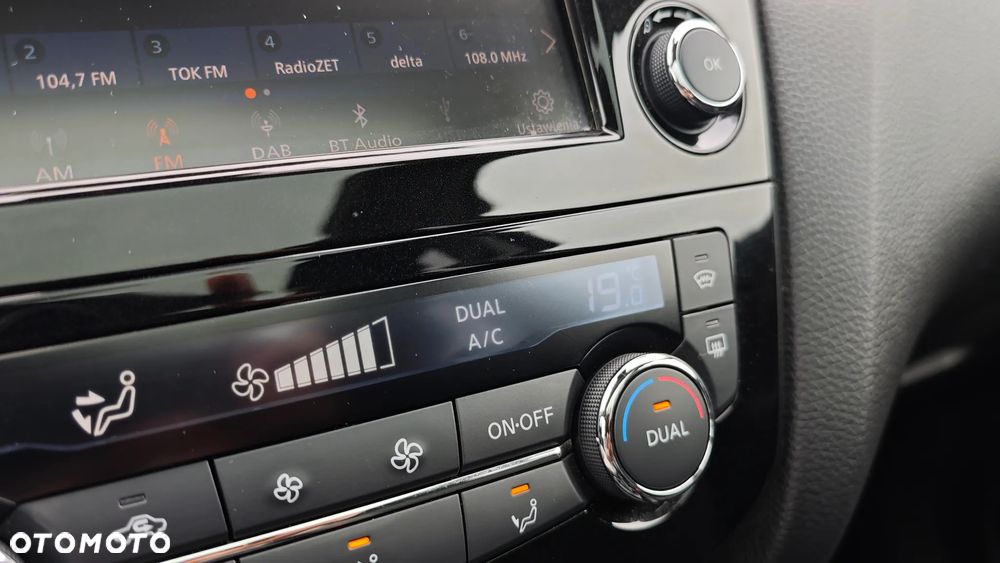 Nissan Qashqai 1.3 DIG-T N-Connecta EU6d - 20