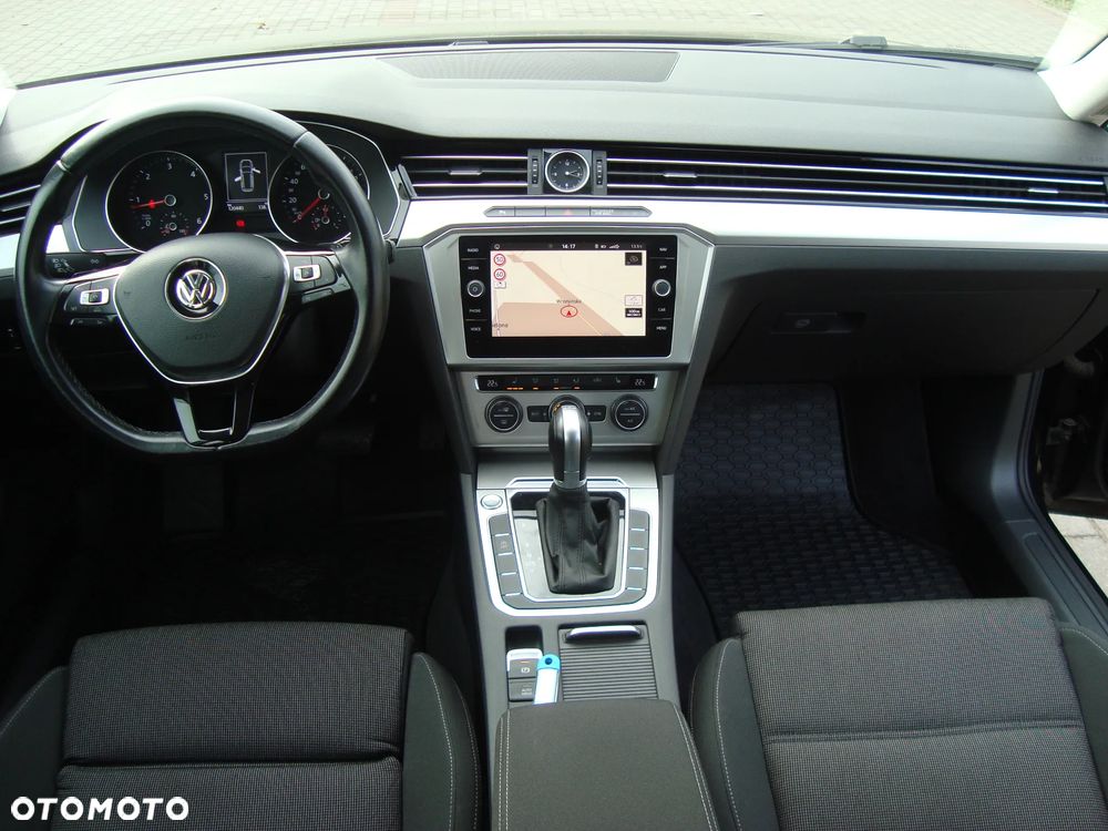 Volkswagen Passat 2.0 TDI (BlueMotion Technology) DSG Comfortline - 21