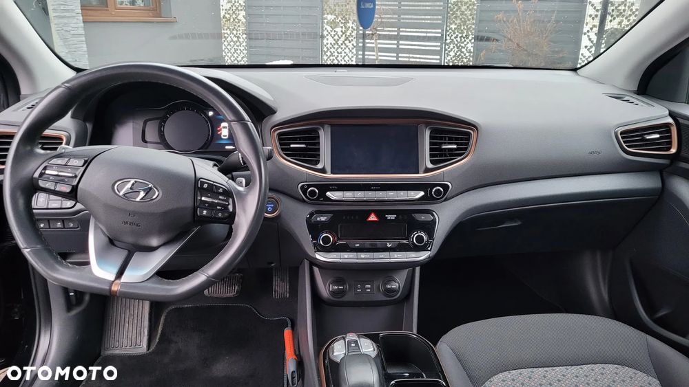 Hyundai IONIQ Premium - 9
