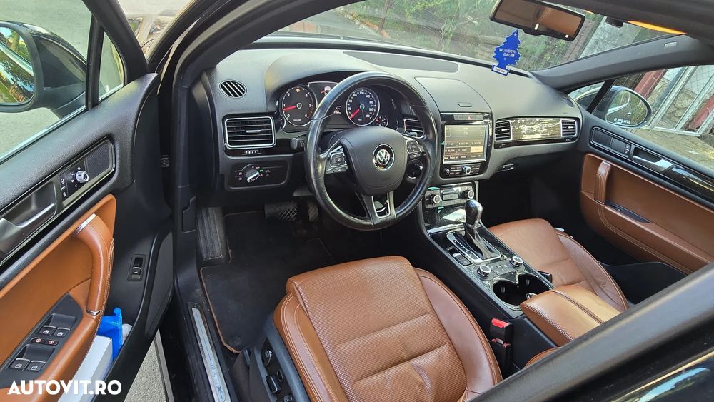 Volkswagen Touareg 3.0 V6 TDI BMT - 14