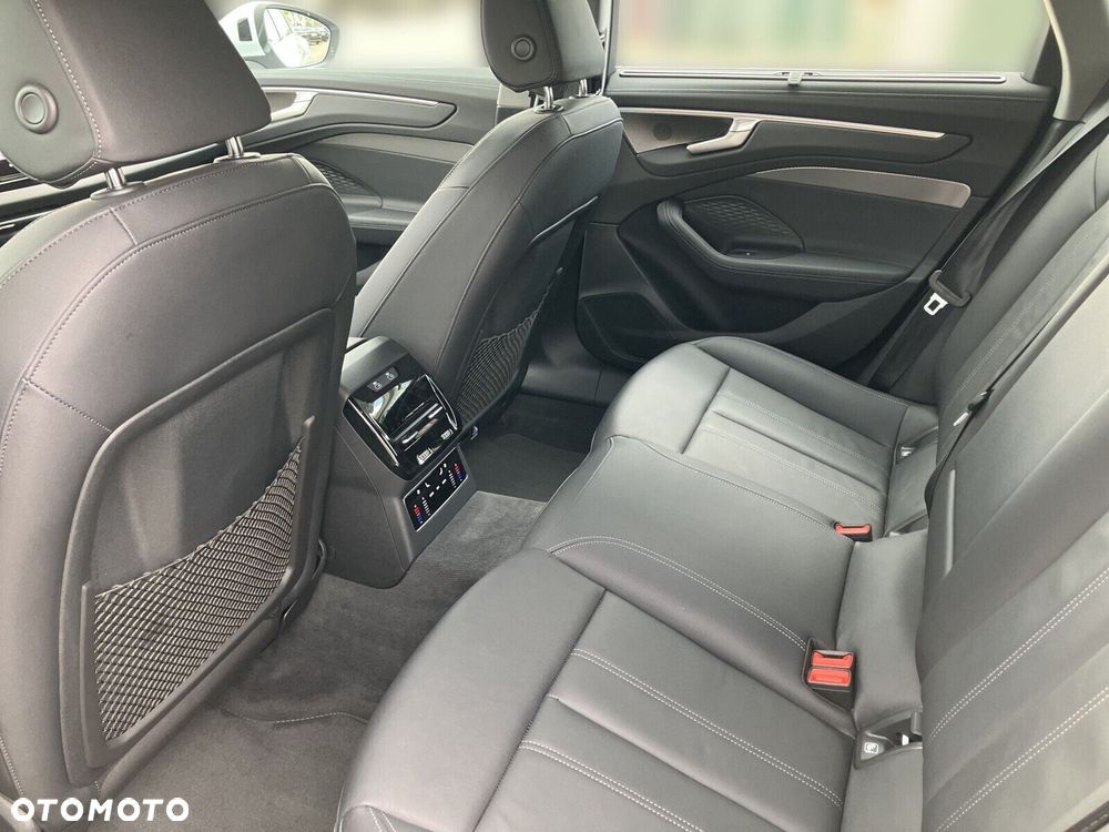 Audi A6 Avant - 15