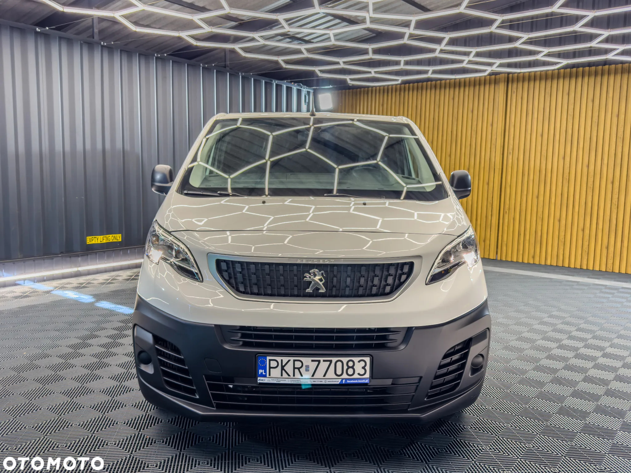 Peugeot EXPERT MAX Długi 2.0 HDI 122 KM Nawigacja - 2