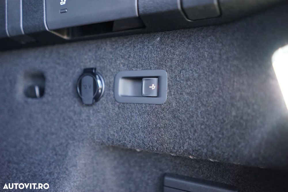 Volkswagen Tayron 1.5 TSI DSG PHEV R-Line - 40