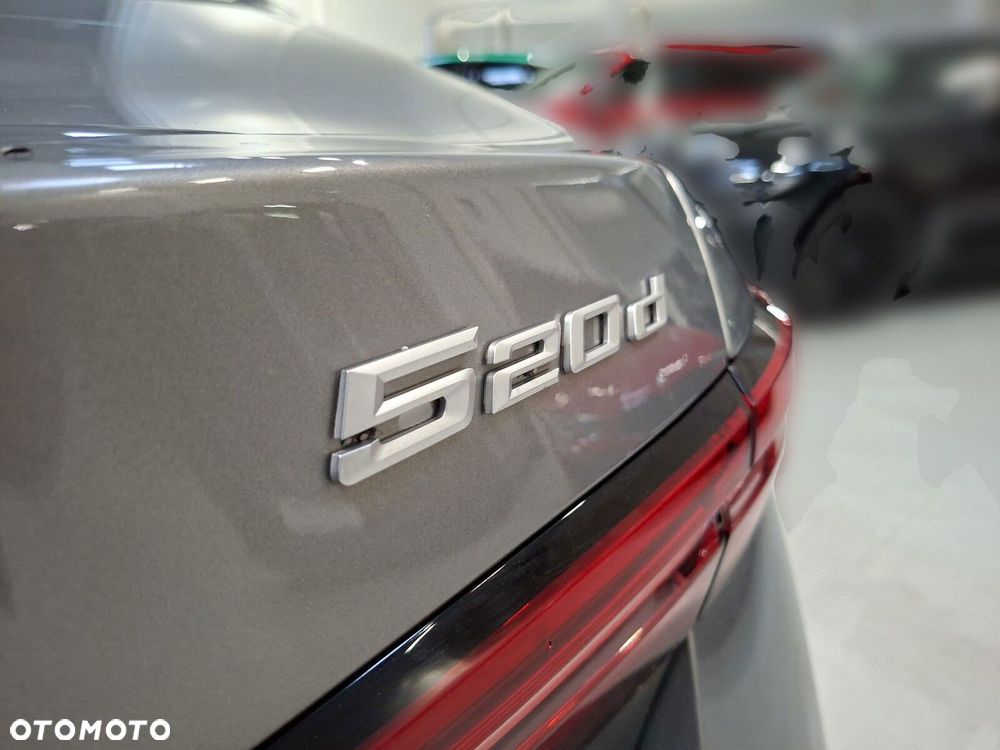 BMW Seria 5 - 24