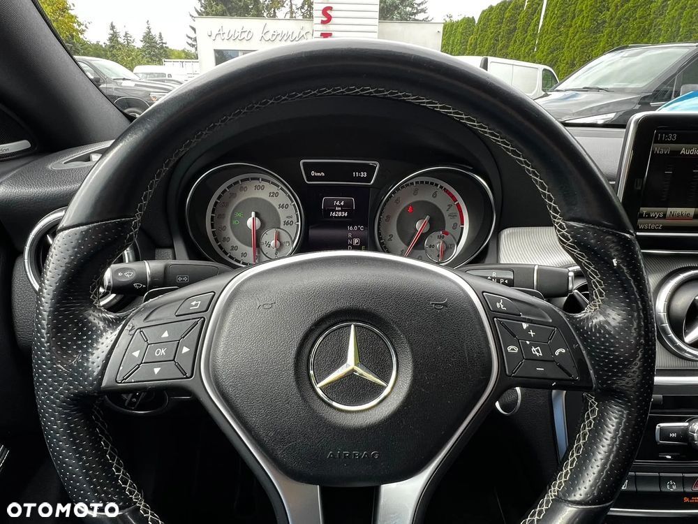 Mercedes-Benz CLA 250 7G-DCT Sport - 17