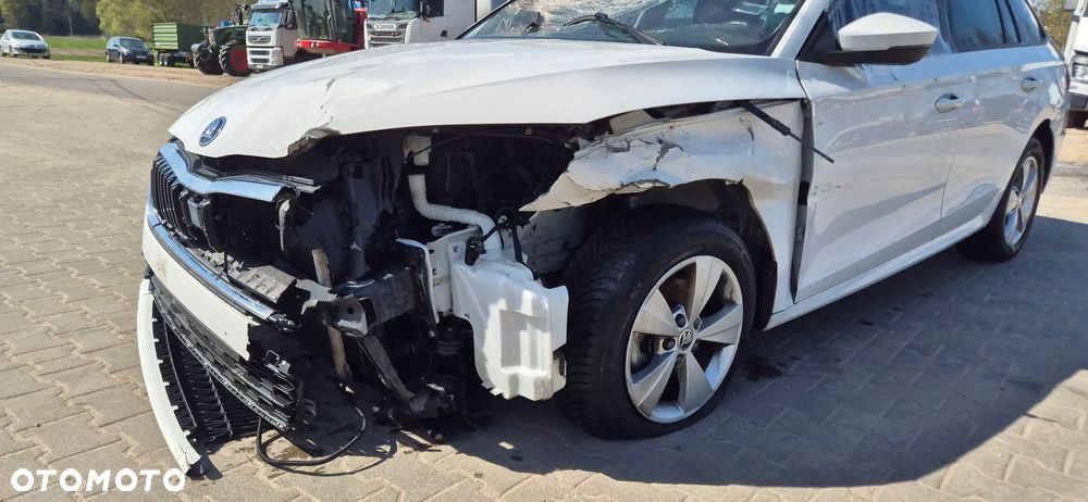 Skoda Octavia 2.0 TDI 4x4 Ambition DSG - 12