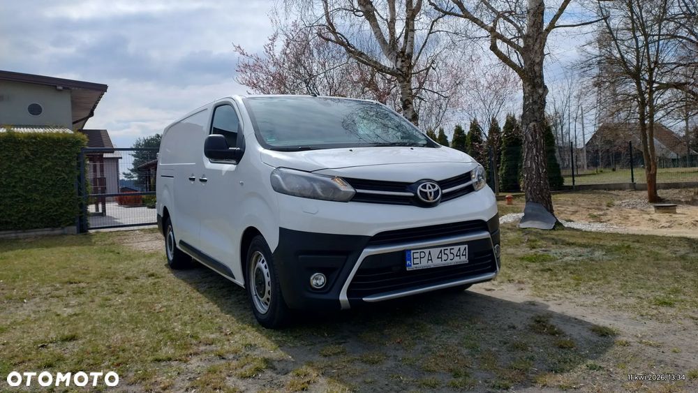 Toyota proace - 2