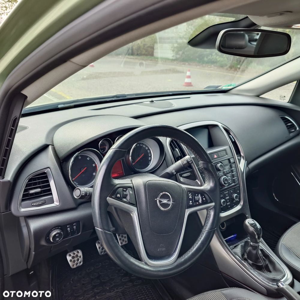 Opel Astra 1.7 CDTI Enjoy - 10