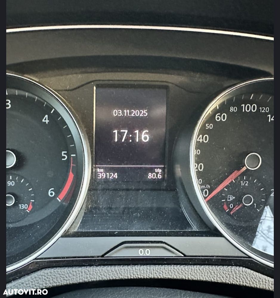 Volkswagen Passat 2.0 TDI SCR DSG Business - 6