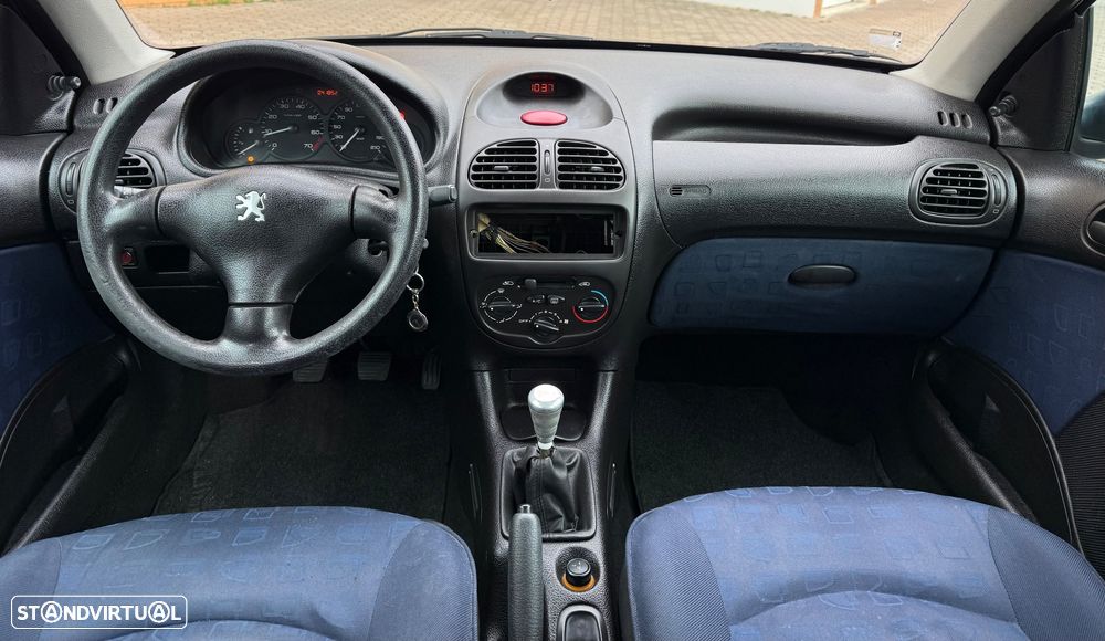 Peugeot 206 1.1 XT - 13