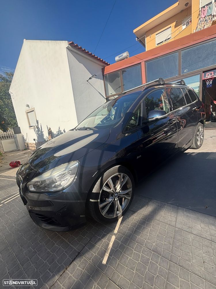 BMW 216 Gran Tourer 2015 photo 2