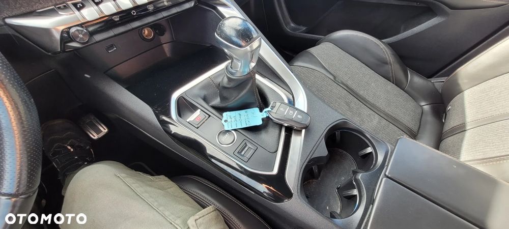 Peugeot 3008 1.2 PureTech GT S&S - 30