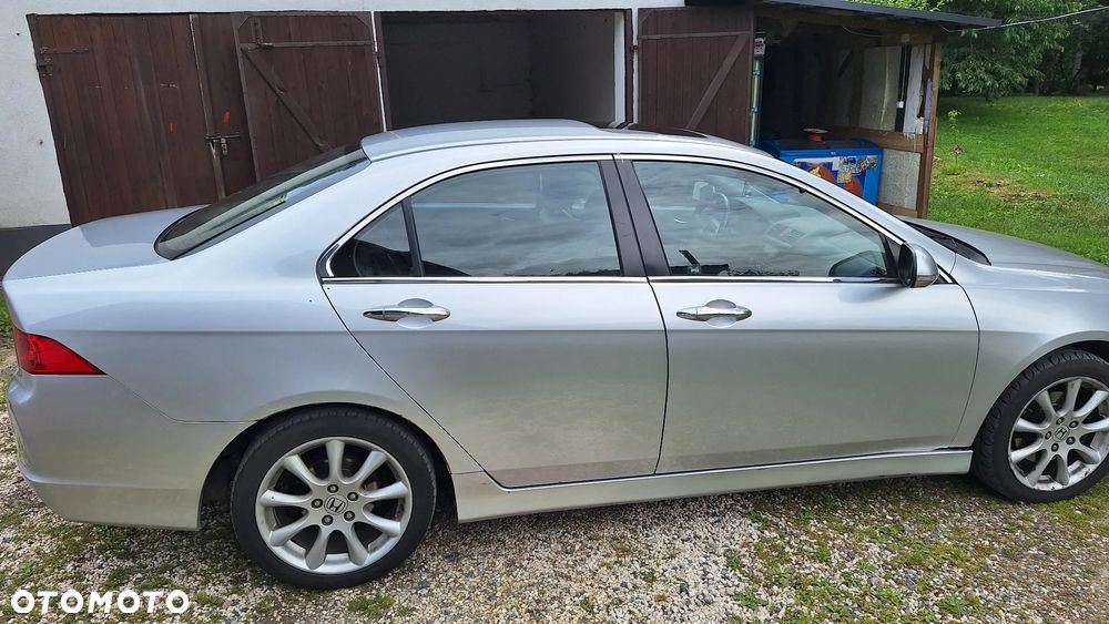 Honda Accord 2.4 Executive - 1